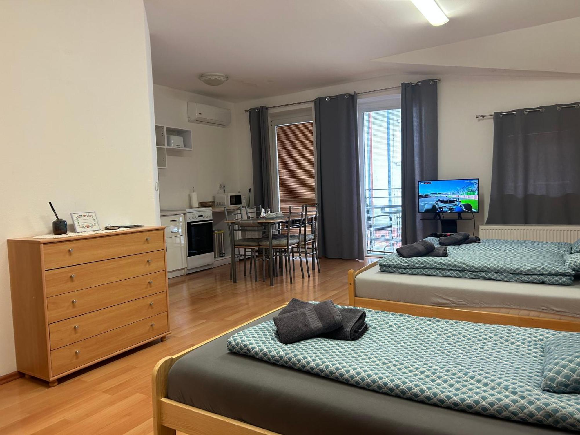 Konde Apartments D Dunajská Streda Dış mekan fotoğraf